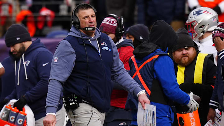 Jan 25, 2026; Denver, CO, USA; New England Patriots head coach Mike Vrabel during the first half in the 2026 AFC Championship Game at Empower Field at Mile High. Mandatory Credit: Ron Chenoy-Imagn Images