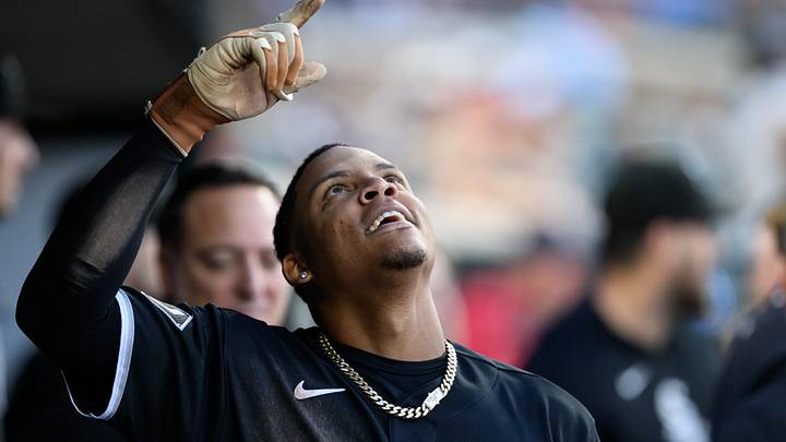 Chicago White Sox right fielder Junior Perez Chicago White Sox right fielder Junior Perez