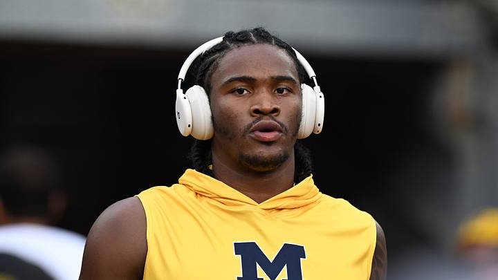 Sep 5, 2026; Ann Arbor, Michigan, USA; Michigan Wolverines quarterback Bryce Underwood (19) walks out of the tunnel for warmups before their game against Western Michigan at Michigan Stadium. Mandatory Credit: Lon Horwedel-Imagn Images Sep 5, 2026; Ann Arbor, Michigan, USA; Michigan Wolverines quarterback Bryce Underwood (19) walks out of the tunnel for warmups before their game against Western Michigan at Michigan Stadium. Mandatory Credit: Lon Horwedel-Imagn Images