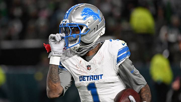 Detroit Lions wide receiver Jameson Williams (1) reacts after scoring a touchdown Detroit Lions wide receiver Jameson Williams (1) reacts after scoring a touchdown
