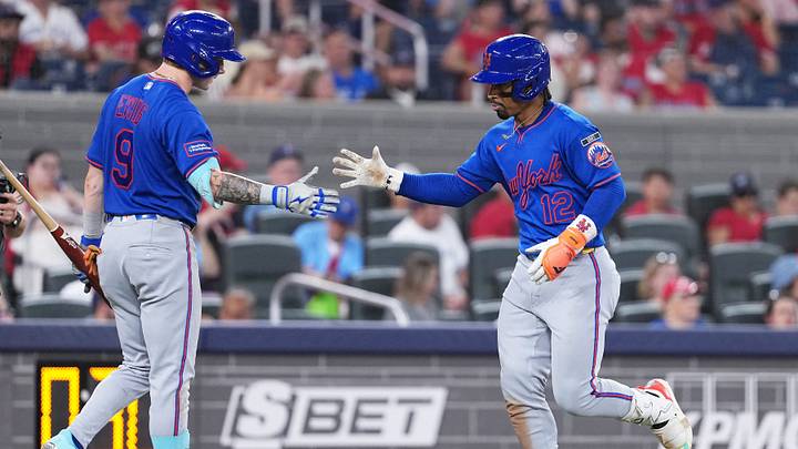 Jul 1, 2026; Toronto, Ontario, CAN; New York Mets shortstop Francisco Lindor (12) hits a home run and celebrates with center fielder A.J. Ewing (9) against the Toronto Blue Jays during the ninth inning at Rogers Centre. Mandatory Credit: Nick Turchiaro-Imagn Images Jul 1, 2026; Toronto, Ontario, CAN; New York Mets shortstop Francisco Lindor (12) hits a home run and celebrates with center fielder A.J. Ewing (9) against the Toronto Blue Jays during the ninth inning at Rogers Centre. Mandatory Credit: Nick Turchiaro-Imagn Images