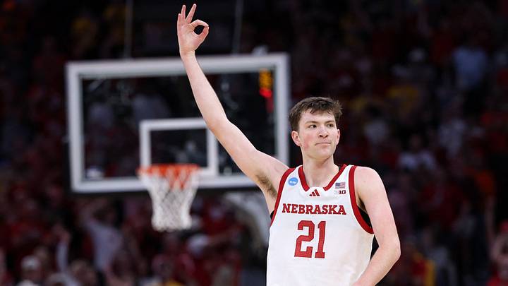 Mar 26, 2026; Houston, TX, USA; Nebraska Cornhuskers forward Pryce Sandfort (21) reacts against the Iowa Hawkeyes in the first half during a Sweet Sixteen game of the South Regional of the men's 2026 NCAA Tournament at Toyota Center. Mar 26, 2026; Houston, TX, USA; Nebraska Cornhuskers forward Pryce Sandfort (21) reacts against the Iowa Hawkeyes in the first half during a Sweet Sixteen game of the South Regional of the men's 2026 NCAA Tournament at Toyota Center.