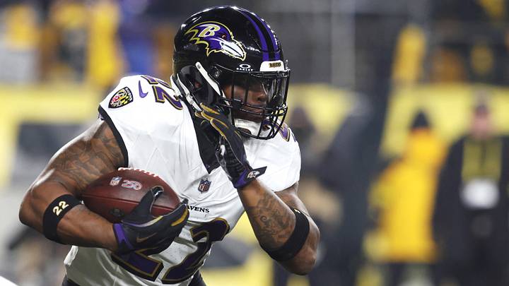 Jan 4, 2026; Pittsburgh, Pennsylvania, USA; Baltimore Ravens running back Derrick Henry (22) rushes the ball against the Pittsburgh Steelers during the first half at Acrisure Stadium. Mandatory Credit: Charles LeClaire-Imagn Images Jan 4, 2026; Pittsburgh, Pennsylvania, USA; Baltimore Ravens running back Derrick Henry (22) rushes the ball against the Pittsburgh Steelers during the first half at Acrisure Stadium. Mandatory Credit: Charles LeClaire-Imagn Images