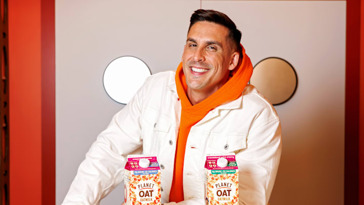 Cody Rigsby teams up with Planet Oat at the Planet Oat Breakfast Oatpost, a zero-to-low sugar breakfast pop-up held March 28–29 in Soho, NY.