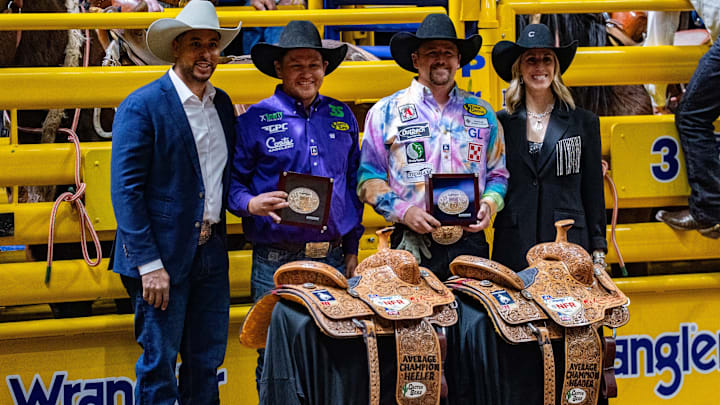 Jake Long and Andrew Ward accepting their 2025 average champion saddles. Jake Long and Andrew Ward accepting their 2025 average champion saddles.