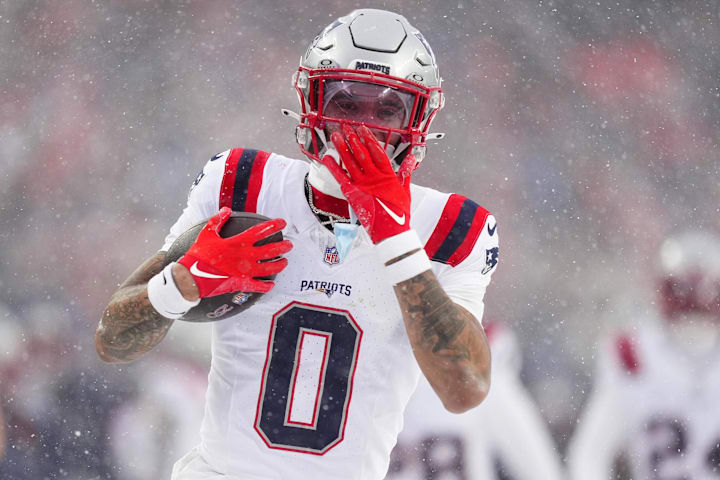 New England Patriots cornerback Christian Gonzalez