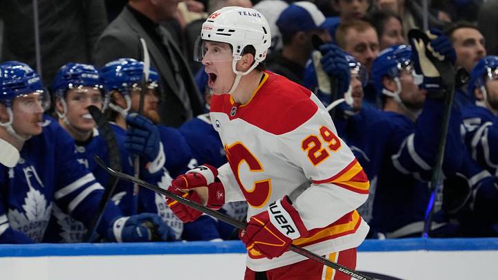 Samuel Honzek of the Calgary Flames