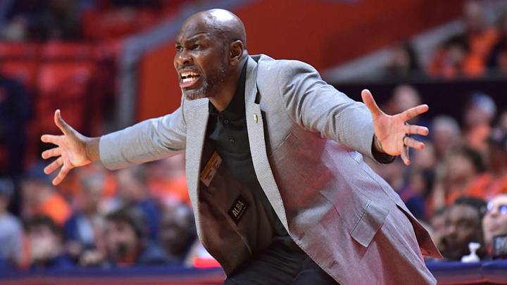 Nov 17, 2023; Champaign, Illinois, USA; Valparaiso Beacons head coach Roger Powell Jr. reacts during the first half against the Illinois Fighting Illini at State Farm Center.