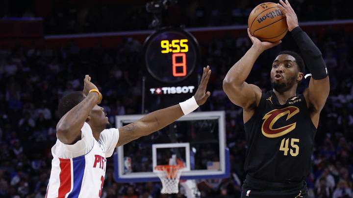 Donovan Mitchell and the Cavaliers are home favorites against the Pistons in Game 3.