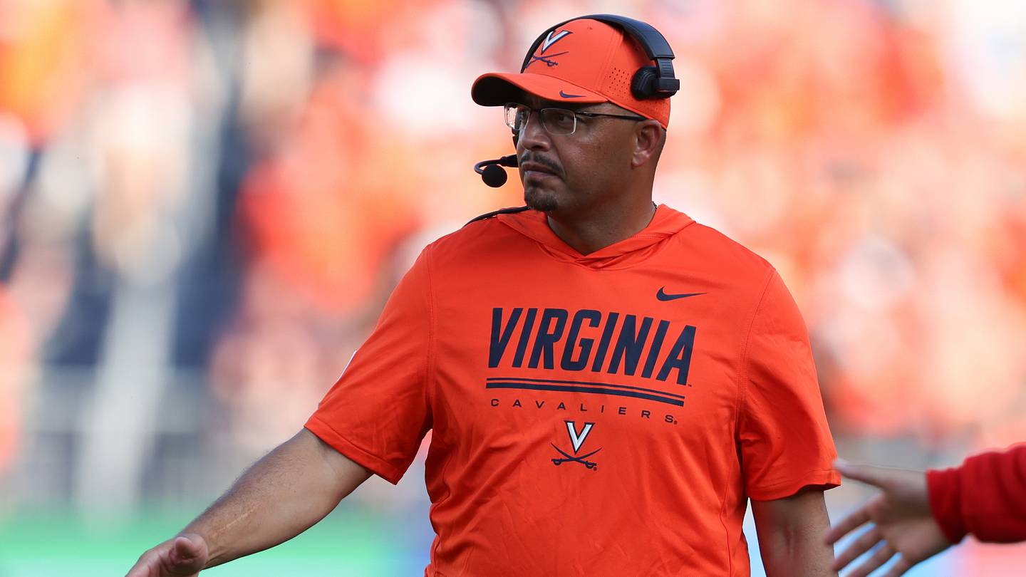 Could Clemson's struggles make the Tigers interested in Elliott?
