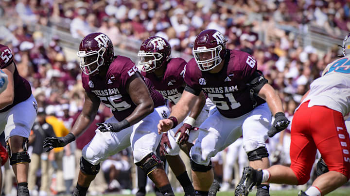 Sep 18, 2021; College Station, Texas, USA; Texas A&M Aggies offensive lineman Kenyon Green (55) Sep 18, 2021; College Station, Texas, USA; Texas A&M Aggies offensive lineman Kenyon Green (55)