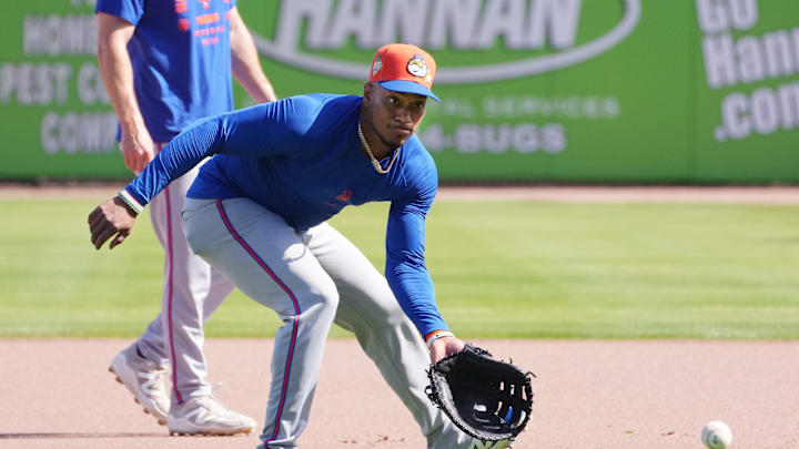 Feb 12, 2026; Port St. Lucie, FL, USA; New York Mets infielder Jorge Polanco (11) takes infield practice during spring training. Mandatory Credit: Jim Rassol-Imagn Images Feb 12, 2026; Port St. Lucie, FL, USA; New York Mets infielder Jorge Polanco (11) takes infield practice during spring training. Mandatory Credit: Jim Rassol-Imagn Images