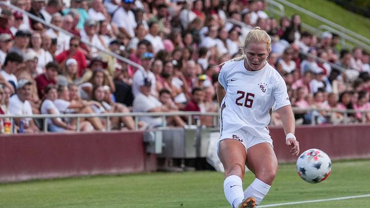 Florida State Seminoles Sam Erbach (26) passes the ball to her teammate. The Florida State Seminoles defeated the Florida Atlantic Owls 3-0 in their home opener match on Thursday, Aug. 20, 2026. Florida State Seminoles Sam Erbach (26) passes the ball to her teammate. The Florida State Seminoles defeated the Florida Atlantic Owls 3-0 in their home opener match on Thursday, Aug. 20, 2026.