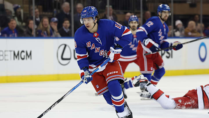 Carolina Hurricanes v New York Rangers