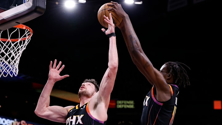 Cleveland Cavaliers v Phoenix Suns