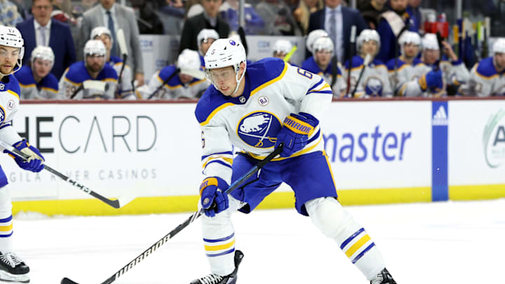 Buffalo Sabres v Arizona Coyotes