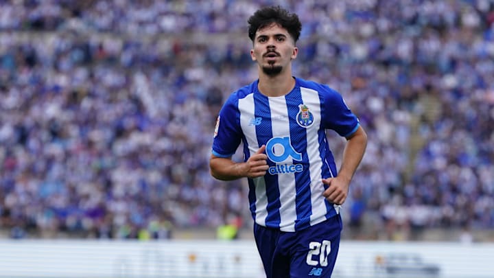 Vitinha n'est pas encore un joueur du PSG. Vitinha n'est pas encore un joueur du PSG.