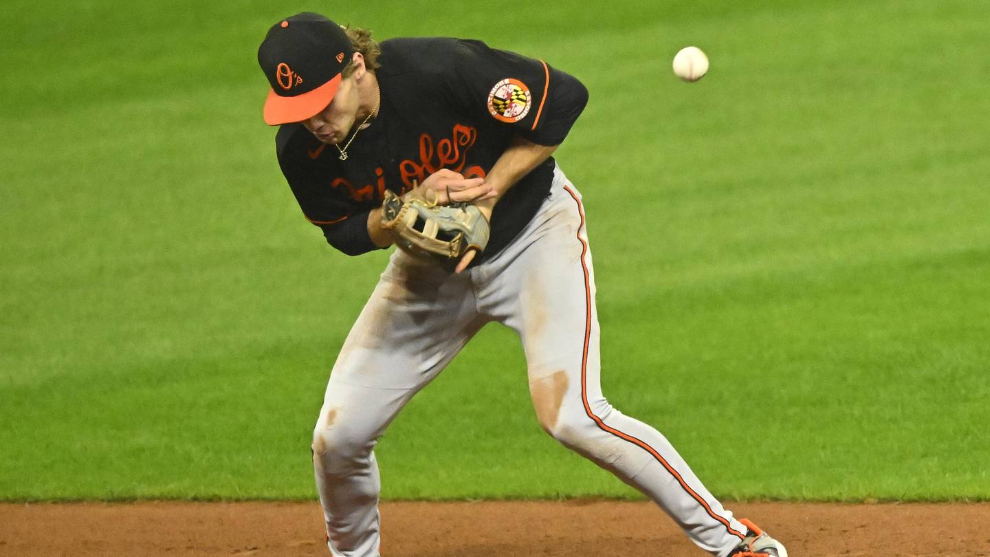 Orioles can't ignore another Gunnar Henderson misplay that caused spiral vs Blue Jays