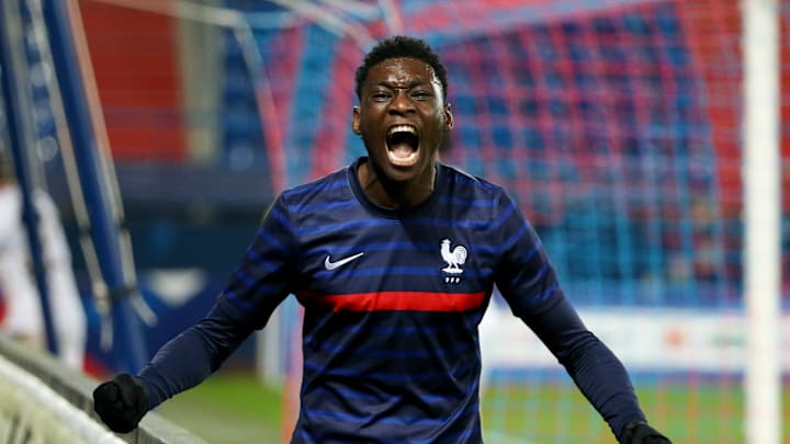 Drei Bundesligisten umwerben Kolo Muani Drei Bundesligisten umwerben Kolo Muani