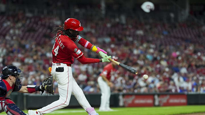 Jul 31, 2025; Cincinnati, OH, USA; Cincinnati Reds shortstop Elly De La Cruz (44) hits an RBI single against the Atlanta Braves in the eighth inning at Great American Ball Park. Mandatory Credit: Aaron Doster-Imagn Images Jul 31, 2025; Cincinnati, OH, USA; Cincinnati Reds shortstop Elly De La Cruz (44) hits an RBI single against the Atlanta Braves in the eighth inning at Great American Ball Park. Mandatory Credit: Aaron Doster-Imagn Images