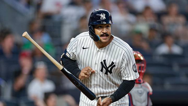 Jun 5, 2026; Bronx, New York, USA; New York Yankees center fielder Trent Grisham (12) hits a solo home run during the fifth inning against the Boston Red Sox at Yankee Stadium. Mandatory Credit: Vincent Carchietta-Imagn Images Jun 5, 2026; Bronx, New York, USA; New York Yankees center fielder Trent Grisham (12) hits a solo home run during the fifth inning against the Boston Red Sox at Yankee Stadium. Mandatory Credit: Vincent Carchietta-Imagn Images