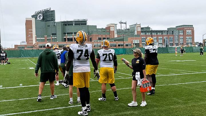Kevin Zeitler and Mekhi Becton are shown at practice on Wednesday.