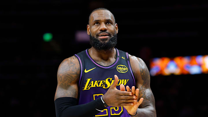 Los Angeles Lakers v Atlanta Hawks