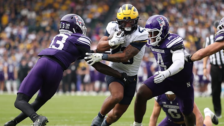 Michigan v Northwestern Michigan v Northwestern