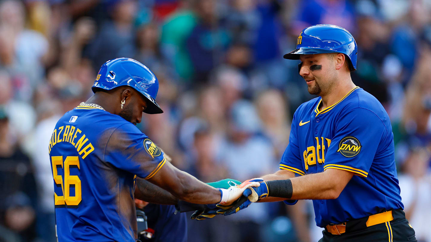 3 Mariners players who could make team history in 2025