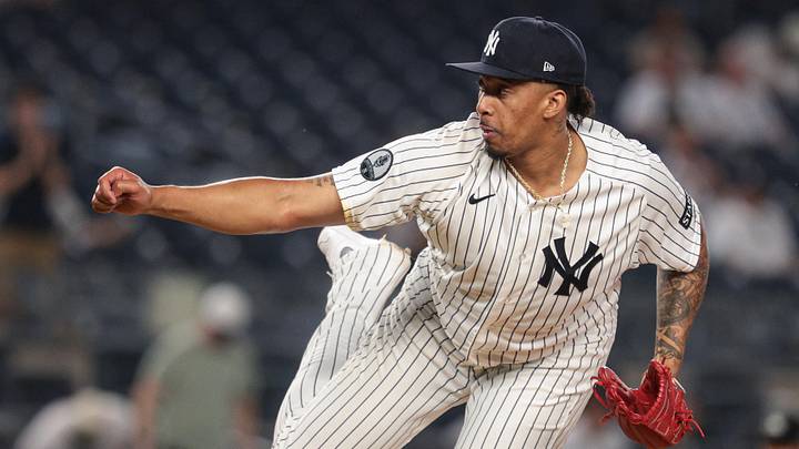 May 20, 2026; Bronx, New York, USA; New York Yankees pitcher Yovanny Cruz (96) delivers a pitch against the Blue Jays in the ninth inning at Yankee Stadium. Mandatory Credit: Vincent Carchietta-Imagn Images