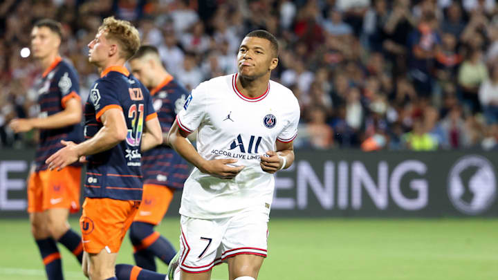 Kylian Mbappé se queda en el PSG por las próximas 3 temporadas