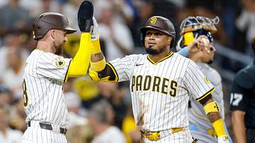 Padres' Arraez Faces Free-Agent Uncertainty Despite Stellar Season