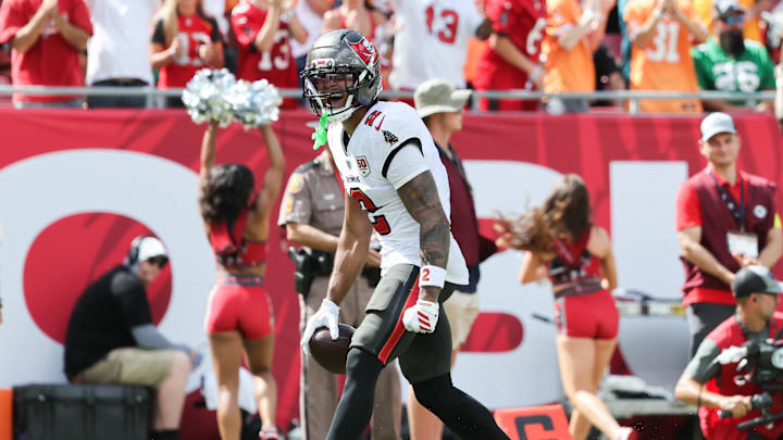 Sep 28, 2025; Tampa, Florida, USA; Tampa Bay Buccaneers wide receiver Emeka Egbuka (2) runs the ball during the second half against the Philadelphia Eagles  at Raymond James Stadium. Mandatory Credit: Kim Klement Neitzel-Imagn Images