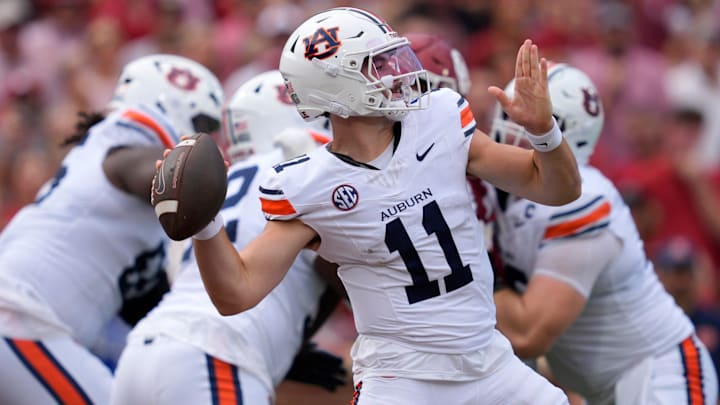 Auburn Tigers quarterback Jackson Arnold (11) throws a pass during a college football game between the University of Oklahoma Sooners (OU) and the Auburn Tigers at Gaylord Family Ð Oklahoma Memorial Stadium in Norman, Okla., Saturday, Sept. 20, 2025.
