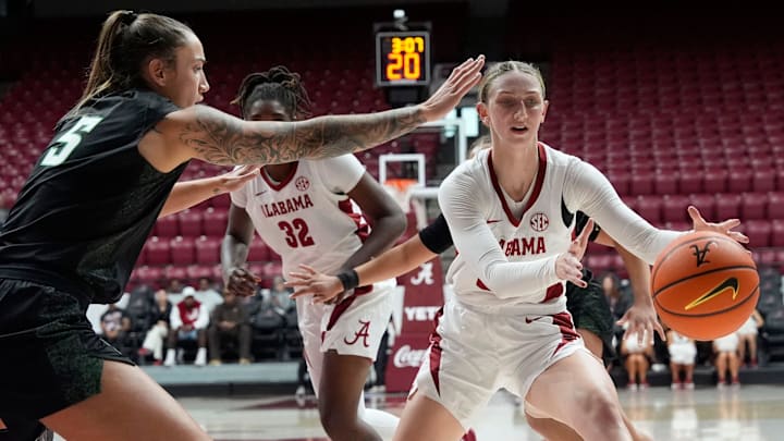 Nov 3, 2025; Tuscaloosa, Alabama, USA; Stetson Aleah Sorrentino (5) defends an inbound pass to Alabama guard Karly Weathers (22) during the season-opening game at Coleman Coliseum.
