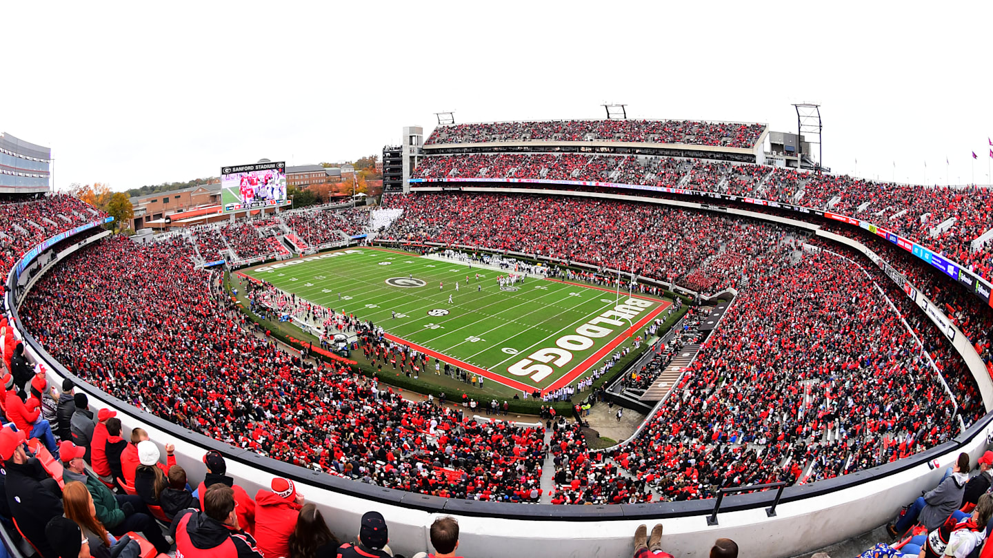 Georgia's incredible home win streak faces massive test this season