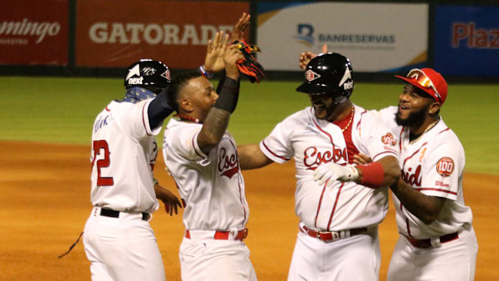 Leones del Escogido y Tigres del Licey definen este lunes el cuarto equipo clasificado de la LIDOM
