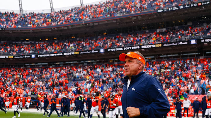 Las Vegas Raiders v Denver Broncos