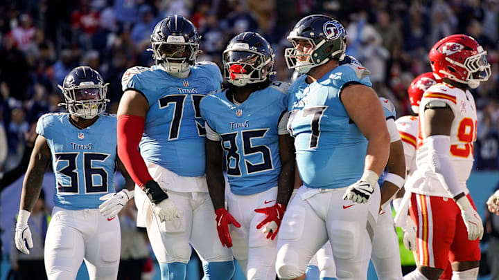 Tennessee Titans tight end Chig Okonkwo (85) celebrates his touchdown against the Kansas City Chiefs during the second quarter at Nissan Stadium in Nashville, Tenn., Sunday, Dec. 21, 2025.
