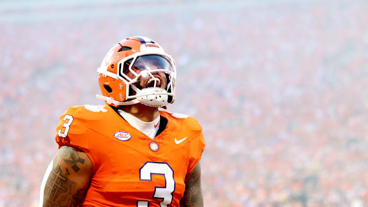 Clemson Edge rusher T.J. Parker