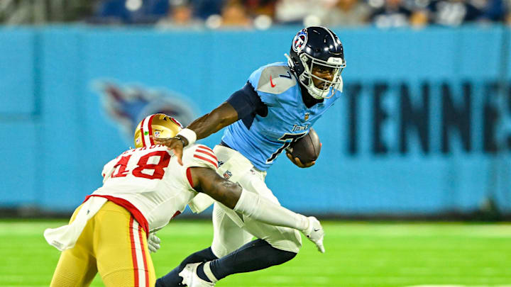 Aug 10, 2024; Nashville, Tennessee, USA;  Tennessee Titans quarterback Malik Willis (7) runs the ball against the San Francisco 49ers during the second half at Nissan Stadium. Mandatory Credit: Steve Roberts-USA TODAY Sports