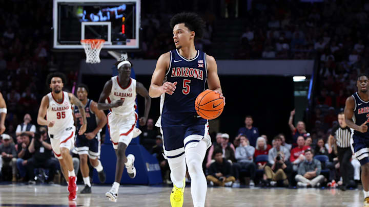 Dec 13, 2025; Birmingham, Alabama, USA; Arizona Wildcats guard Brayden Burries (5) dribbles down court during the second half against the Alabama Crimson Tide at Legacy Arena at BJCC. Mandatory Credit: David Leong-Imagn Images Dec 13, 2025; Birmingham, Alabama, USA; Arizona Wildcats guard Brayden Burries (5) dribbles down court during the second half against the Alabama Crimson Tide at Legacy Arena at BJCC. Mandatory Credit: David Leong-Imagn Images