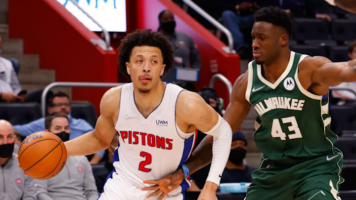 The No. 1 and No 2 draft picks in the NBA draft go head to head tonight for the first time this season. 