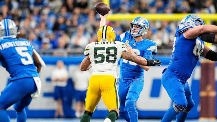 Detroit Lions quarterback Jared Goff (16) makes a pass against Green Bay Packers linebacker Isaiah McDuffie (58) during the second half at Ford Field in Detroit on Thursday, Dec. 5, 2024.