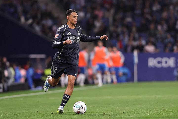 เทรนต์ อเล็กซานเดอร์-อาร์โนลด์