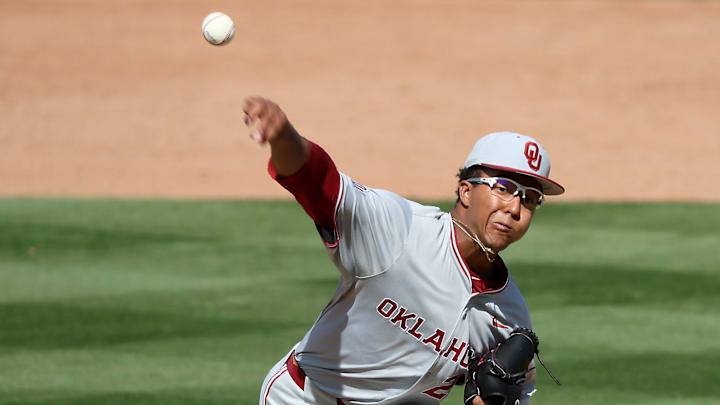 Oklahoma's Kyson Witherspoon (26) pitches during a Bedlam baseball game between the Oklahoma State Cowboys (OSU) and the Oklahoma Sooners (OU) in Stillwater, Okla., Saturday, April 6, 2024.