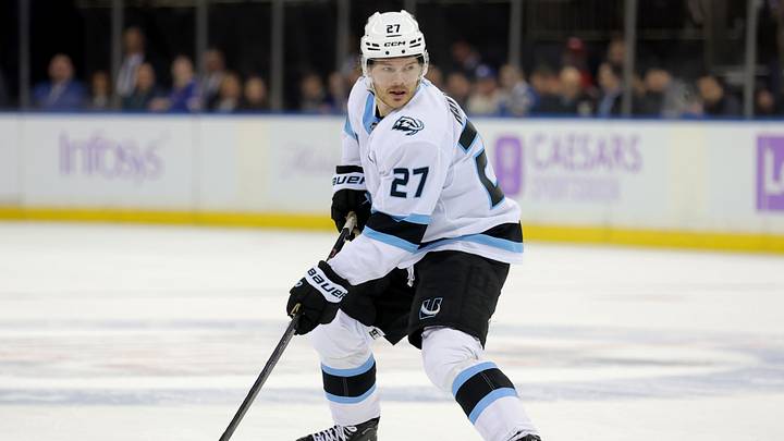 Jan 5, 2026; New York, New York, USA; Utah Mammoth center Barrett Hayton (27) skates with the puck against the New York Rangers during the first period at Madison Square Garden. Mandatory Credit: Brad Penner-Imagn Images Jan 5, 2026; New York, New York, USA; Utah Mammoth center Barrett Hayton (27) skates with the puck against the New York Rangers during the first period at Madison Square Garden. Mandatory Credit: Brad Penner-Imagn Images