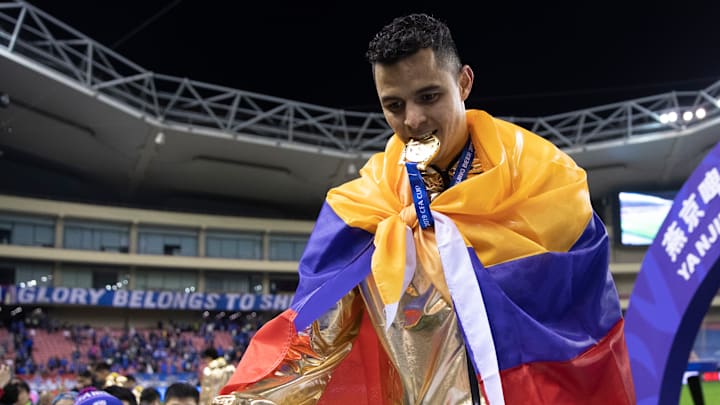 2019 CFA Cup Final - Shanghai Greenland Shenhua v Shandong Luneng Taishan 2019 CFA Cup Final - Shanghai Greenland Shenhua v Shandong Luneng Taishan