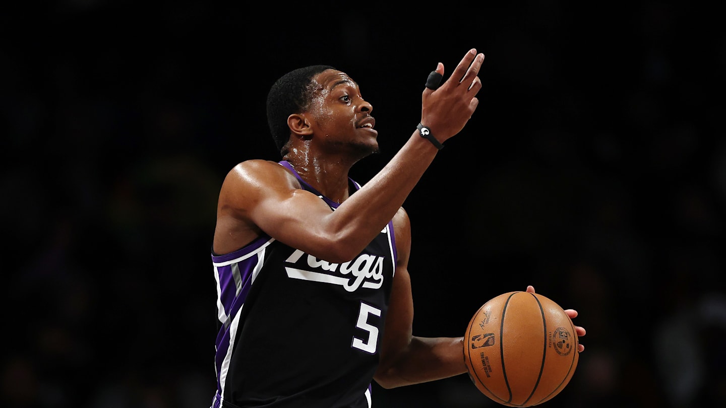 NBA Trades: 3 teams that must consider trading for Kings star De'Aaron Fox