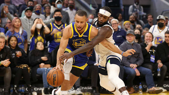 Minnesota Timberwolves v Golden State Warriors